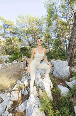 ICONIC SCRUNCH TAYT - Bej