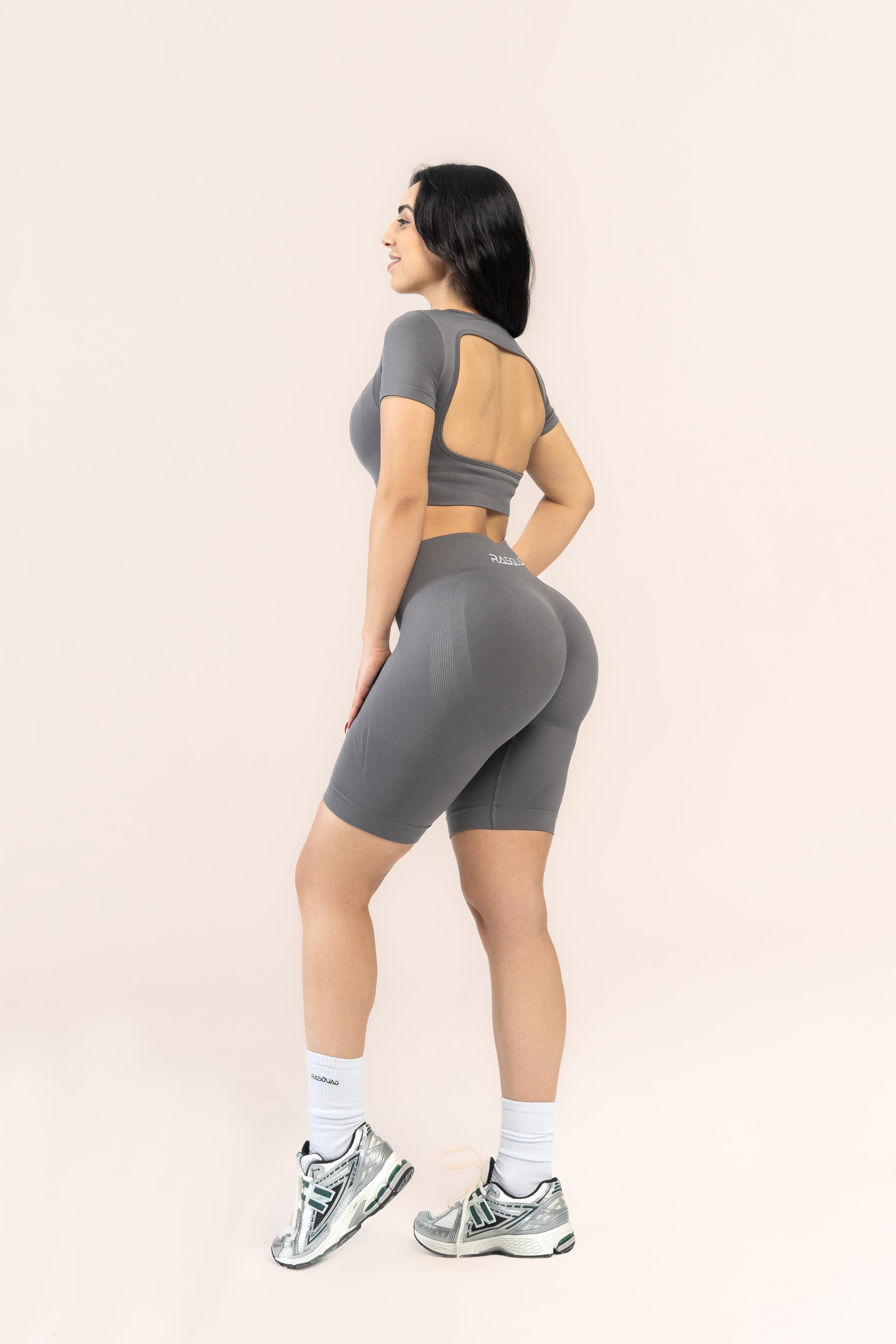 Aurora Proluxe Curve Short Mithril | Push Up Spor Şort
