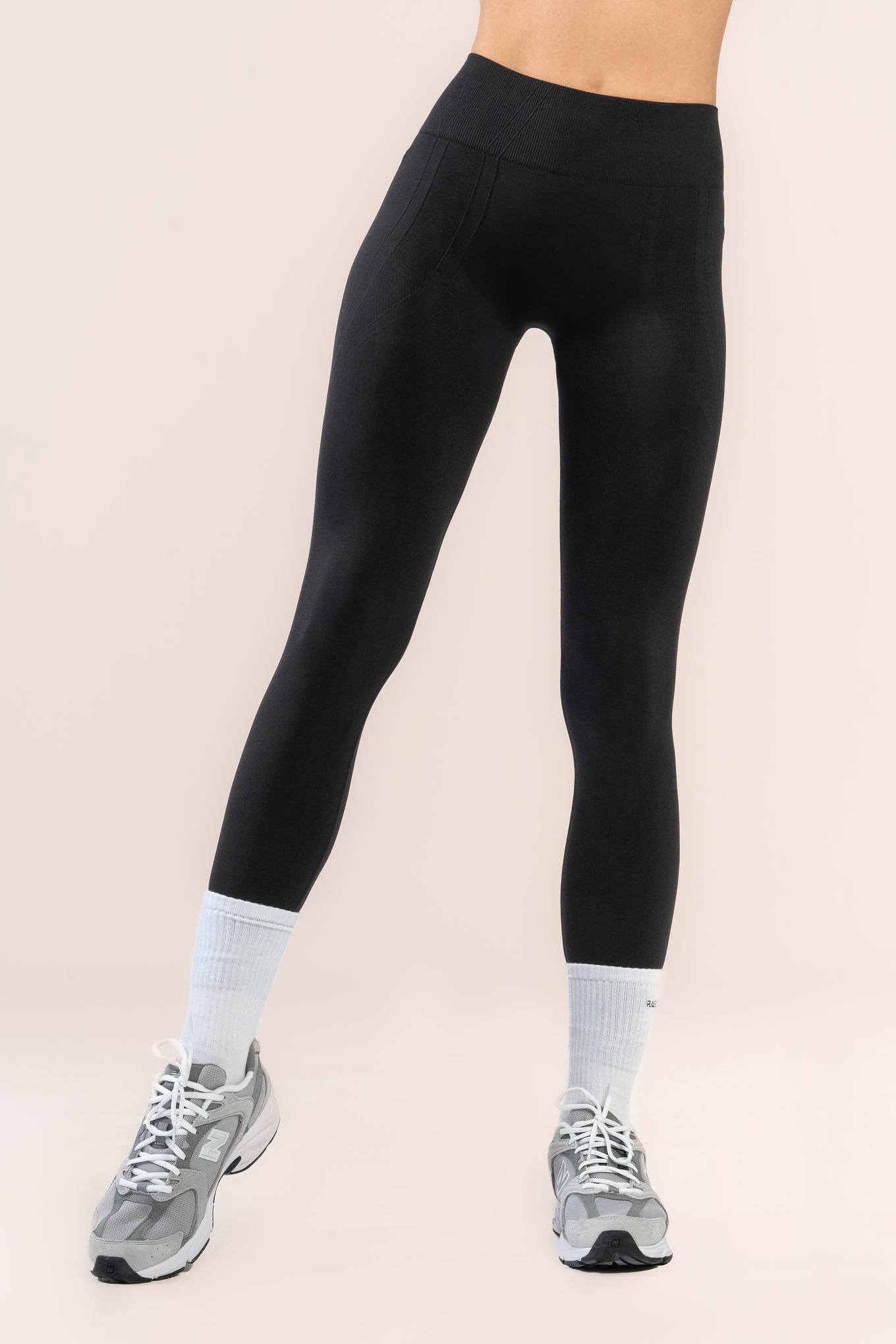 Aurora Proluxe Leggings Evenstar | Kalça Şekillendiren Tayt
