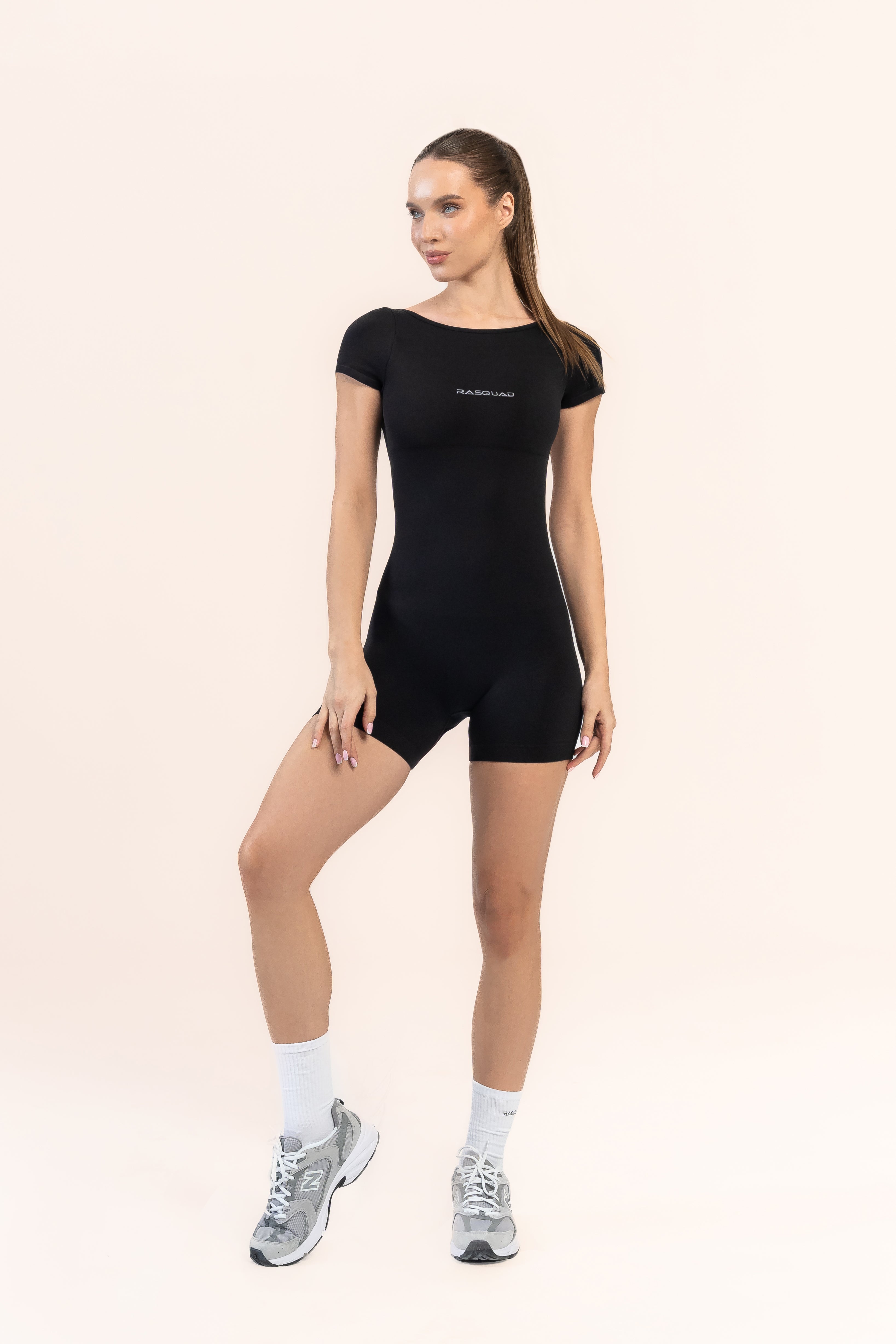 Backless Flow Bodysuit | Sırt Dekolteli Spor Tulum | Rasquad
